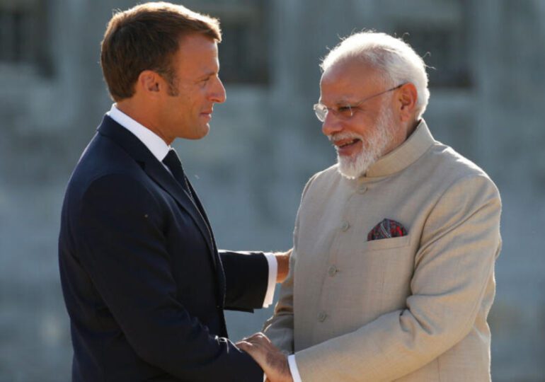 La France reçoit l’« incontournable » Premier ministre indien, sur fond de critiques sur le respect des droits humains