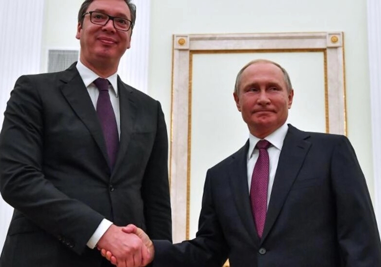 La Serbie et la Russie s’engagent à renforcer leur coopération après un accueil « fraternel » et chaleureux