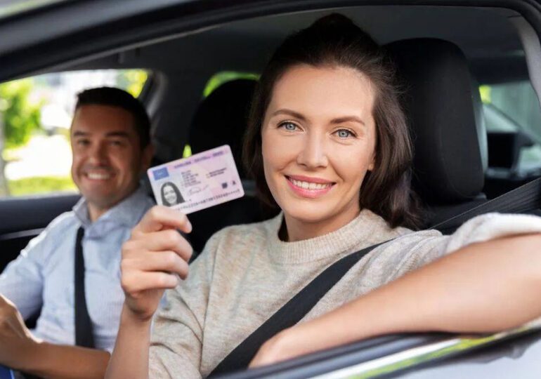 Passer son permis de conduire en France ! Bientôt plus facile et abordable ?