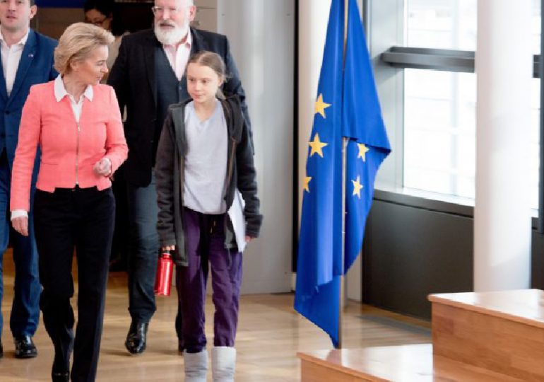 La loi climat, une « capitulation » selon Greta Thunberg