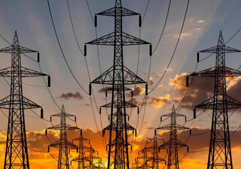 Accès de faiblesse euro sur fond de flambée électrique