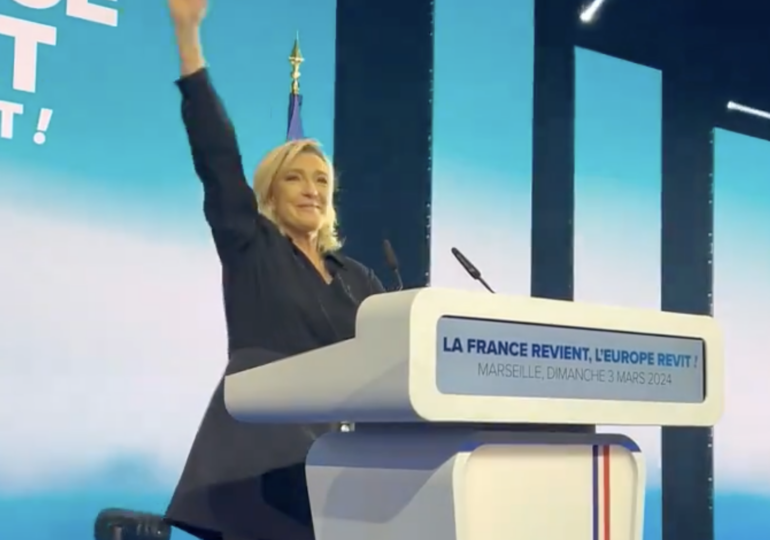 « Aujourd'hui, nous luttons contre l'immigration (...) Demain, nous devrons lutter contre l’émigration. En donnant envie aux Français de rester au pays. » Marine Le Pen à Marseille lors du lancement de la campagne des européennes du RN, ce dimanche 03 mars 2024.