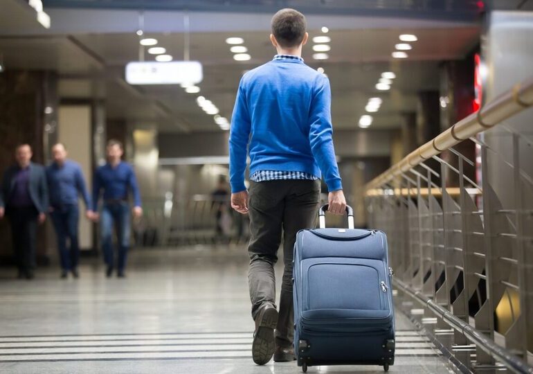 1 jeune Français sur deux prêt à s’expatrier