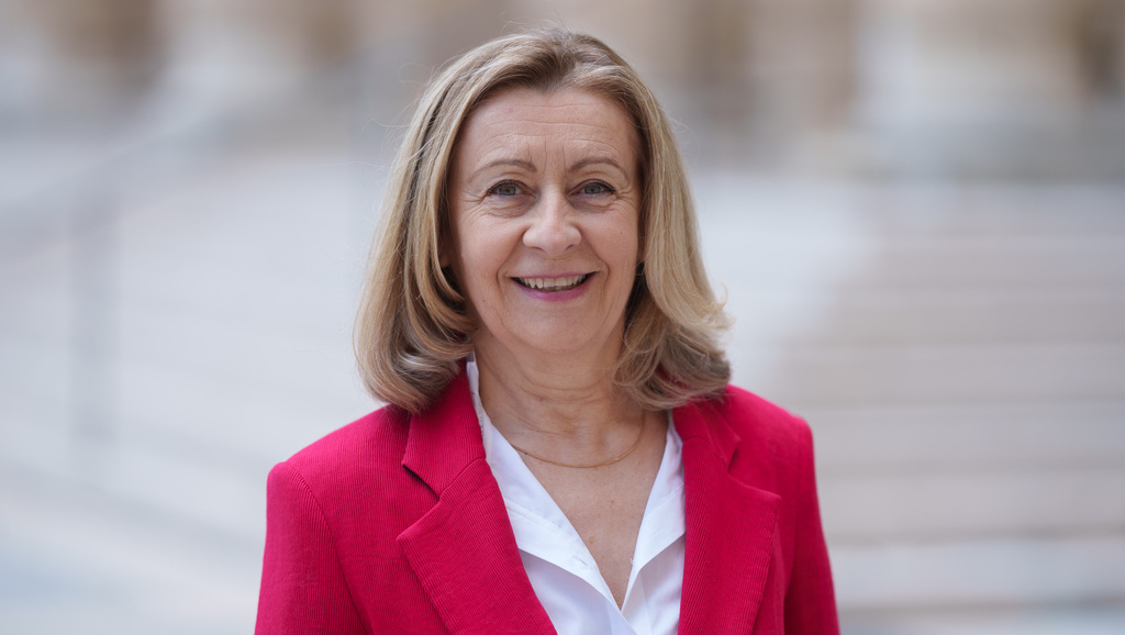Hélène Conway-Mouret