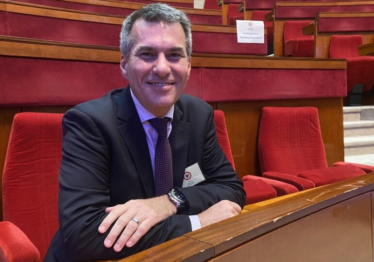 Jean-François Deluchey : « Que le gouvernement prenne en compte les Français de l’étranger »