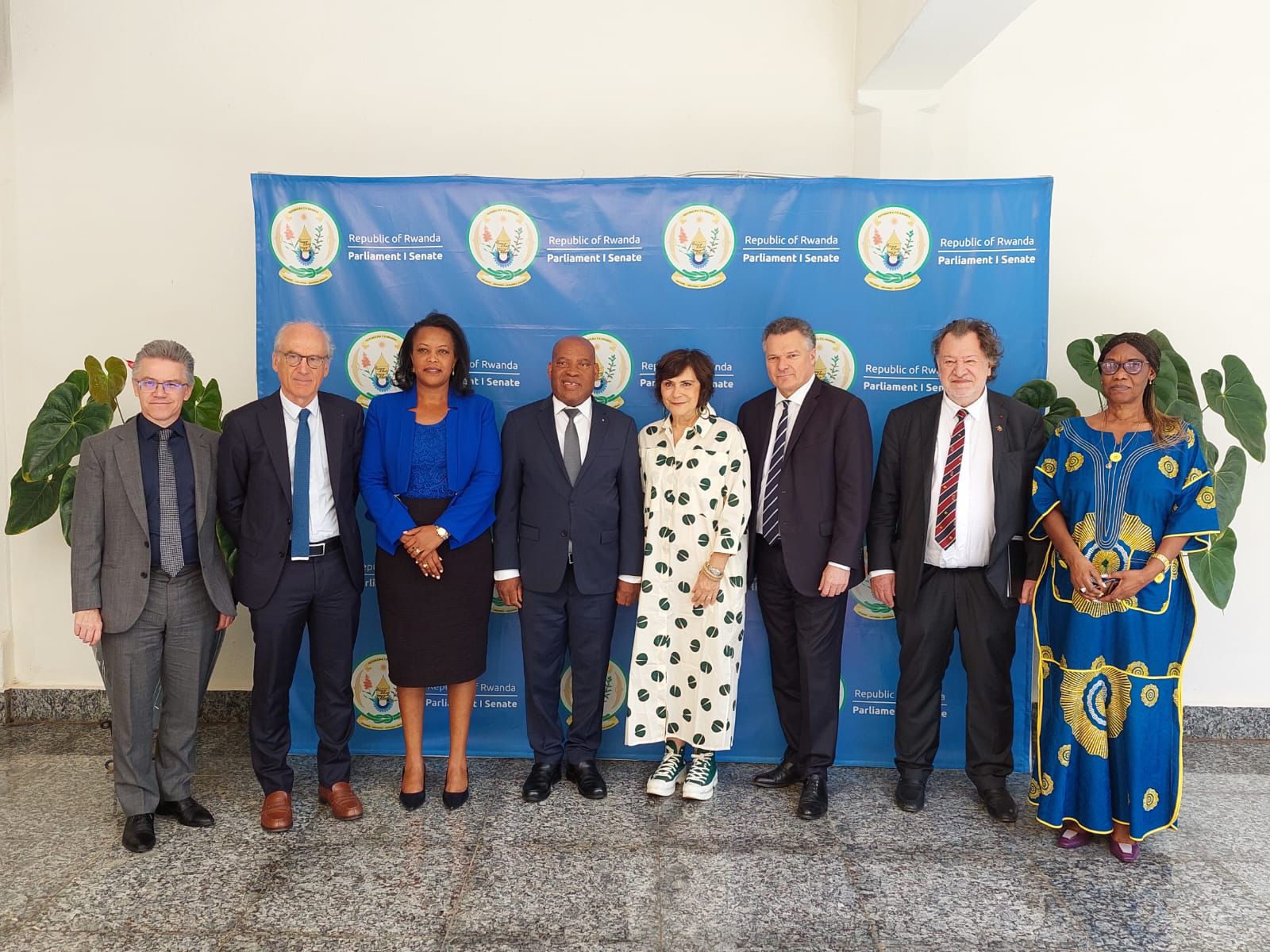 Jean-Luc Ruelle en déplacement au Sénat rwandais avec la Commission des Affaires étrangères