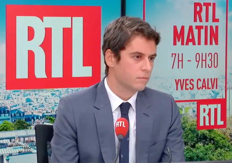 "Pour les fraudes fiscales les plus lourdes, on n'est plus dans la citoyenneté. La personne sanctionnée n'aurait plus le droit pendant plusieurs années, à aucun droit civique, et perdrait tout crédit d'impôt" - Gabriel Attal, ministre du Budget, ce mardi 09 mai 2023.