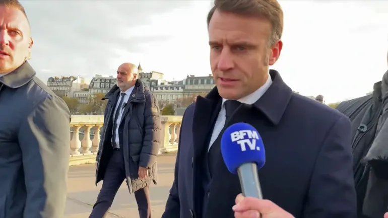 "Nous ne céderons rien à l'antisémitisme où que ce soit et la violence, y compris dans la République française, ne l'emportera jamais et l'intimidation non plus", a déclaré le chef de l'État à quelques heures du match sous haute sécurité opposant la France et Israël dans le cadre de la ligue des Nations.