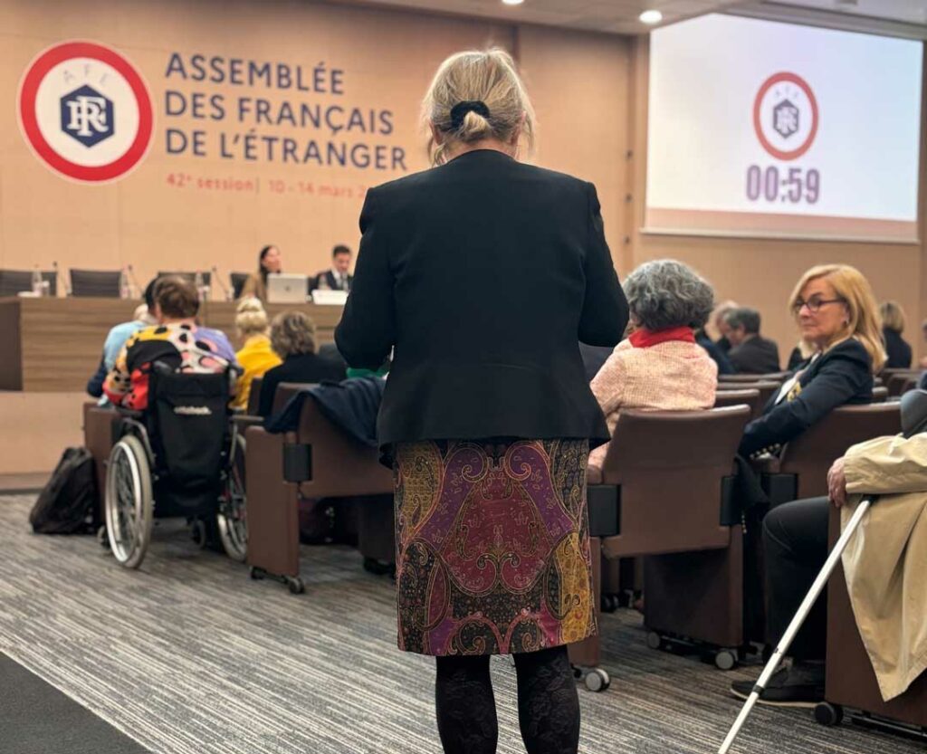 Débat en plénière lors de la 42ème session de lAFE