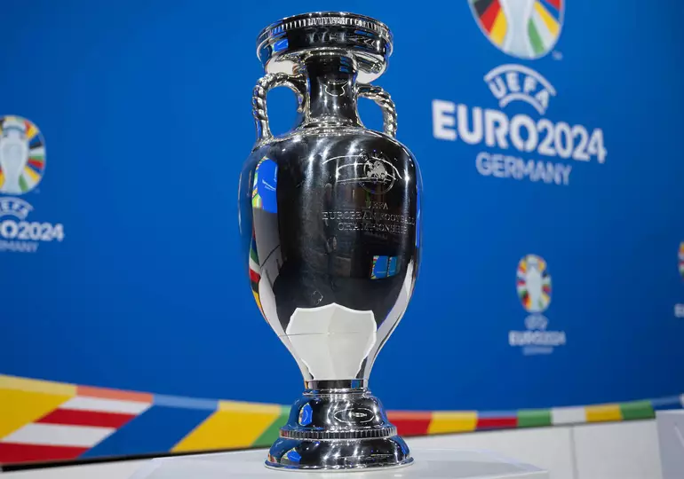 EURO 2024 : Compétitions, Fan zones, équipe de France
