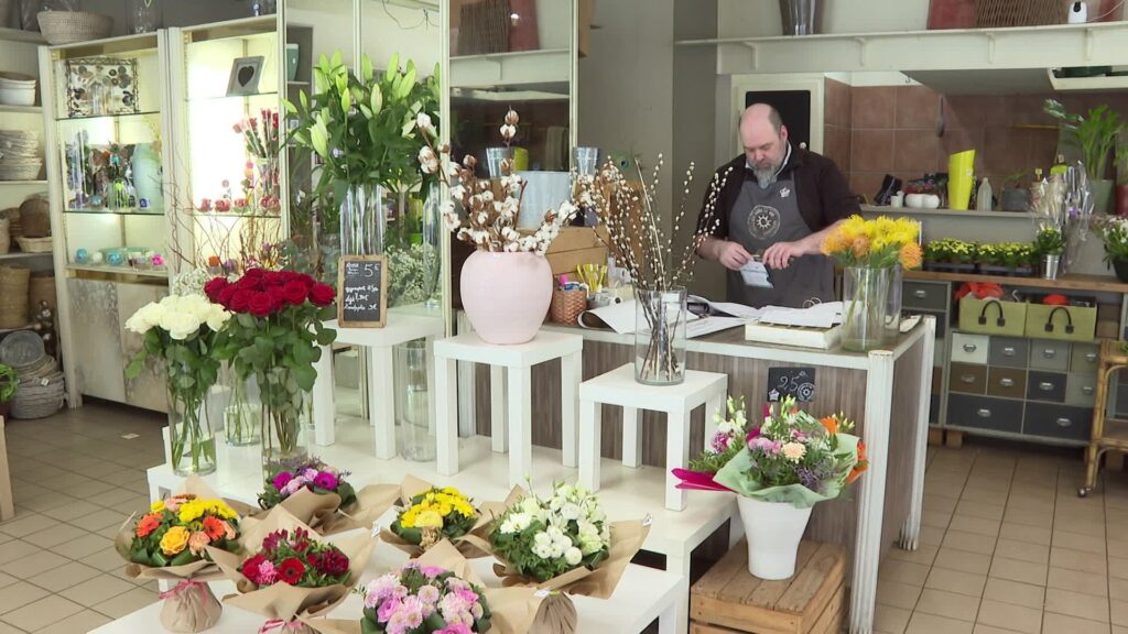 Fleuristes et boulangers pourront faire travailler leurs salariés le 1er mai •