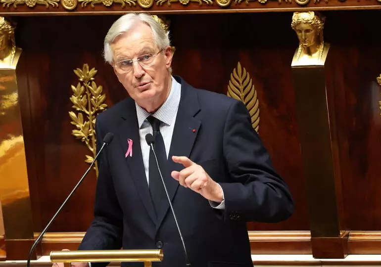 "Le Premier ministre a indiqué sa préoccupation concernant la solidarité des différentes entités du socle commun qui n’a finalement pas été au rendez-vous", a fait savoir l'entourage du chef du gouvernement alors que les députés Ensemble multiplient les attaques à l'Assemblée nationale.