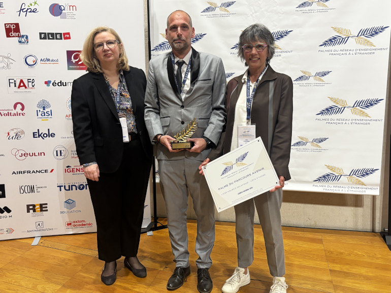 Donatienne Hissard directrice générale de Campus France, Franck Philibert du Lycée Maurice-Delafosse, en Côte d’Ivoire et Anne de Rozario, directrice générale adjointe de l’Onisep