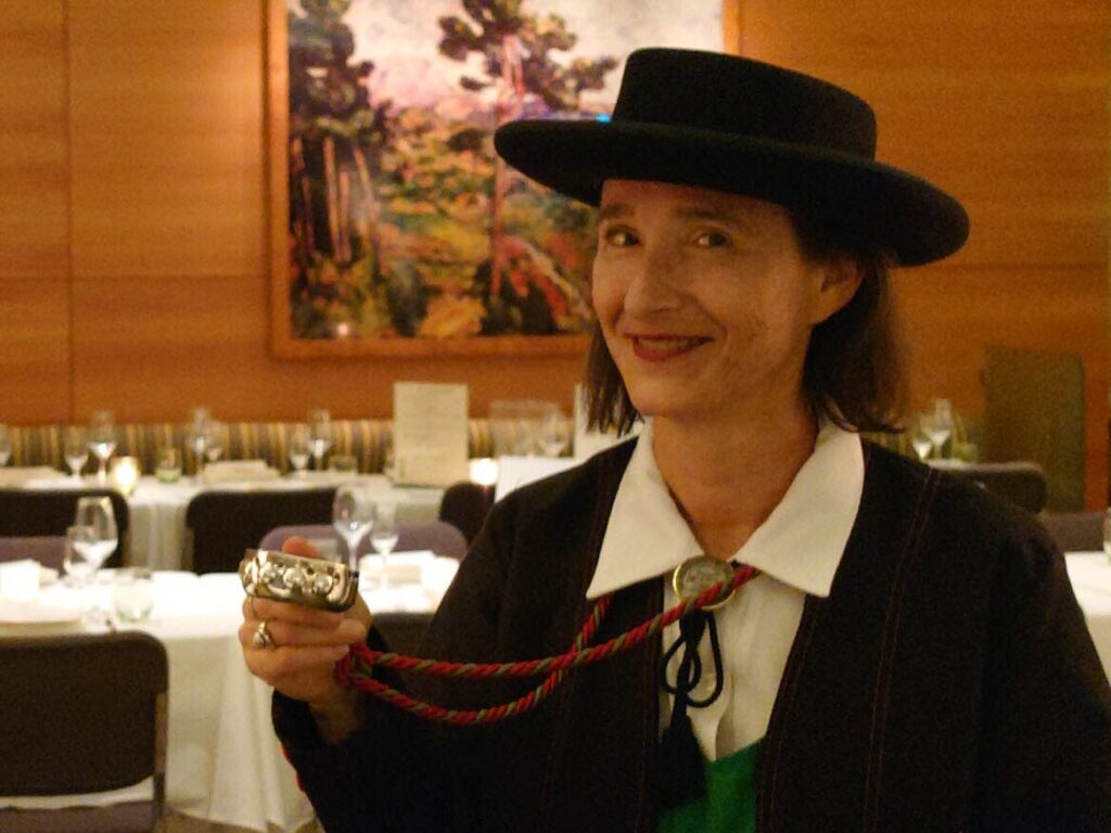 Pamela Wittmann, la présidente des compagnons du Beaujolais à New-York