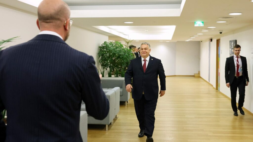 aide à l’Ukraine bloquée