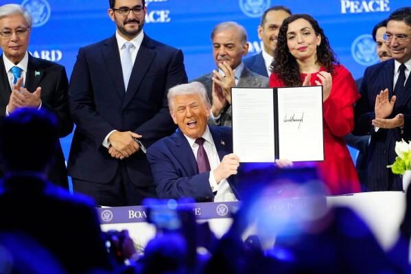 Le président américain Donald Trump a inauguré son nouveau Conseil de paix